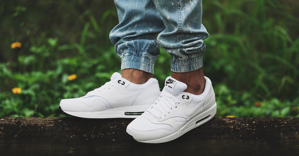 Air Max 1 Essential White/White/Black