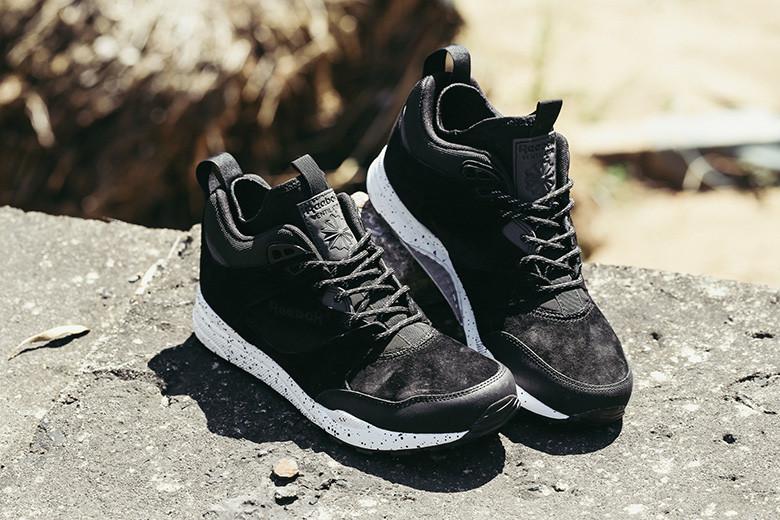 Reebok Ventilator Mid Boot Black