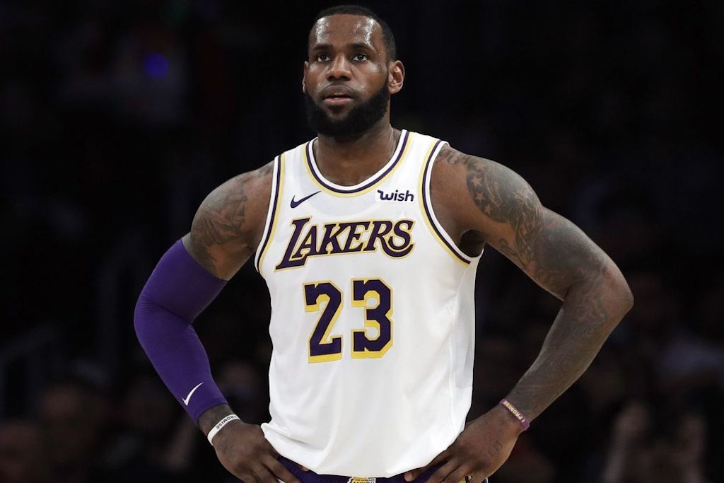 Lakers Have "Lost Trust" In LeBron After Davis Trade Talks