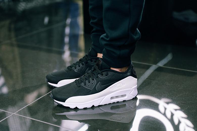 Nike Air Max 90 Ultra Moire Black/Black/White