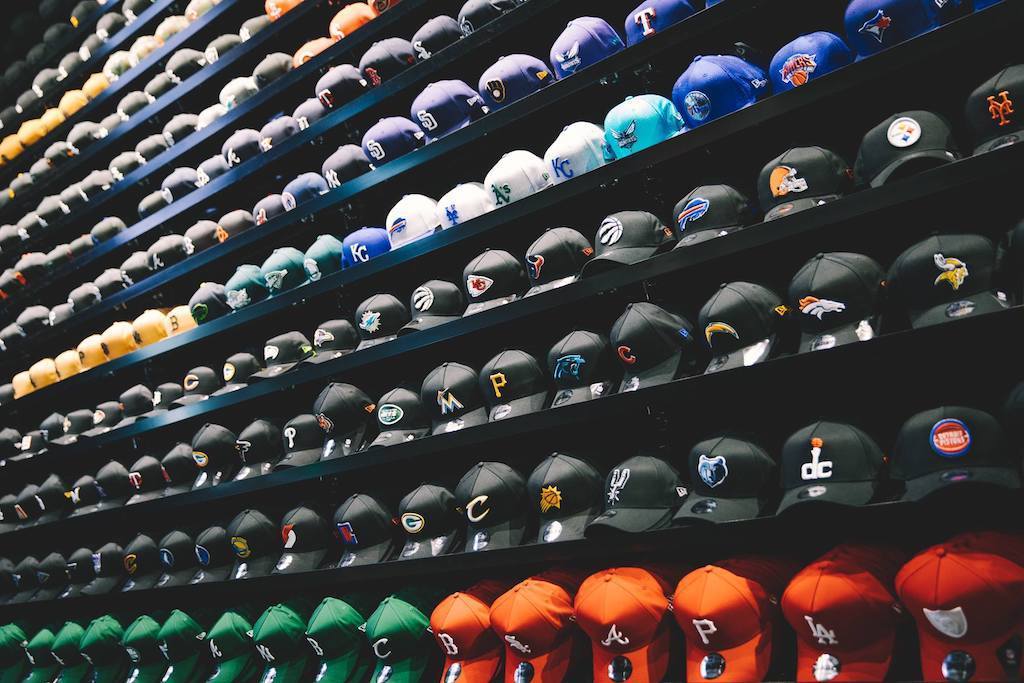 NEW ERA HEADWEAR FITTING STATION 💥